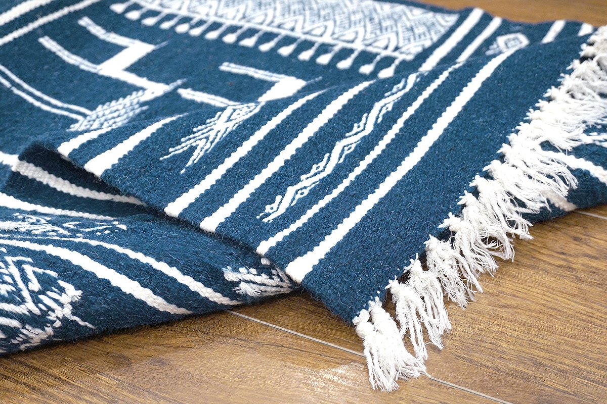 チュニジア 手織りキリム 120×67cm アクセントラグサイズ TK120x70-1