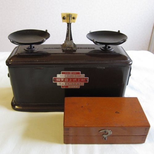 上皿天秤 02(村上式) 分銅付き（村上衡器製作所） | 古道具,古い道具