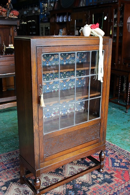 イギリスアンティーク家具 ブックケース キャビネット ショーケース