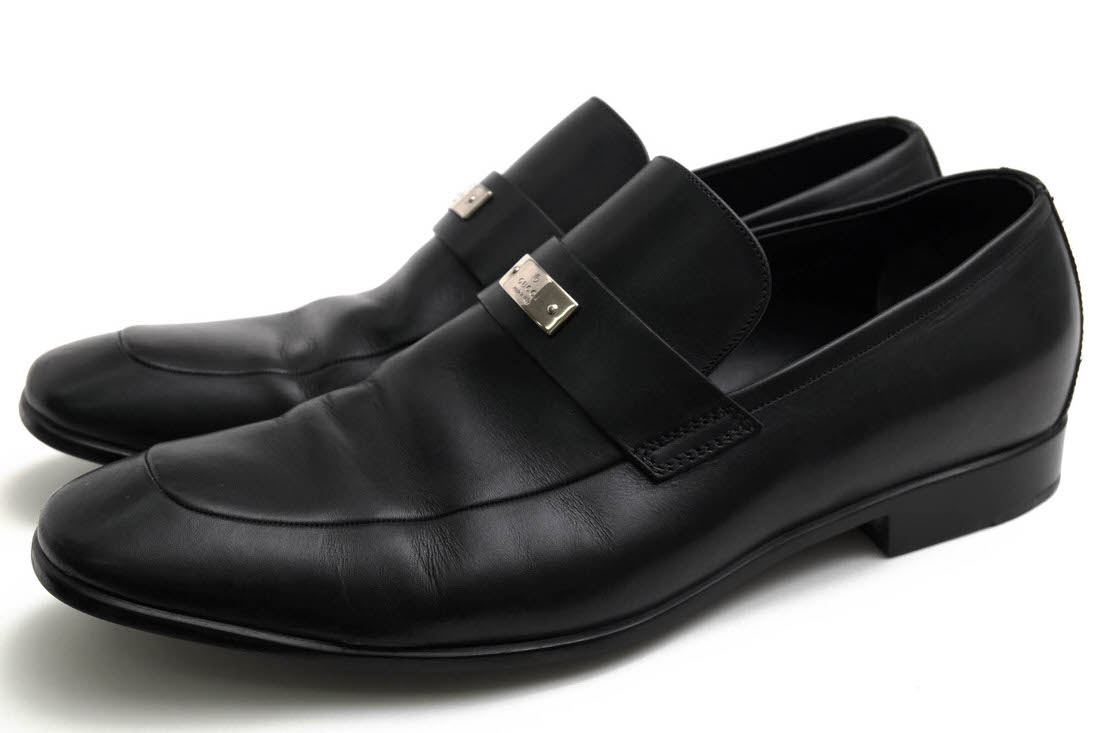 GUCCI 147524 / グッチ ロゴプレート金具 牛革 カーフ スリッポン