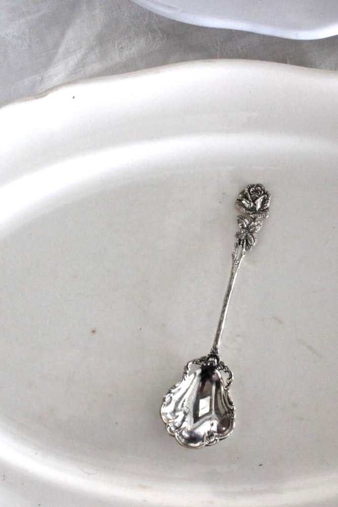 ドイツ クリストフ・ウィドマン社製 ヒルデスハイムローズ シルバー