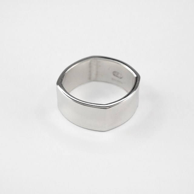 0020347SVR11 SV925製リング 幅7.5mm,11号 1ヶ - 卸シルバーチェーン