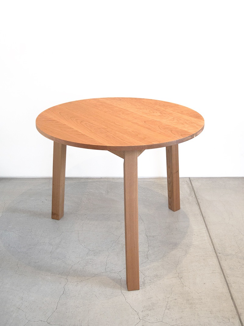 直径90cm チェリー無垢材 ラウンド テーブル｜イデア