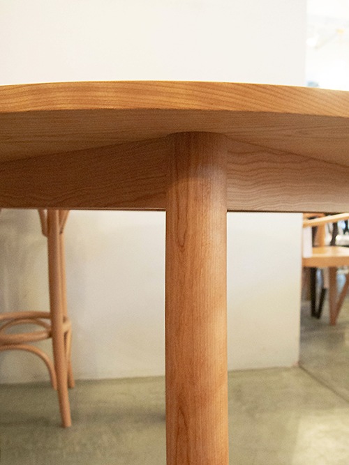 直径105cm チェリー無垢材 円形 ダイニングテーブル｜イデア