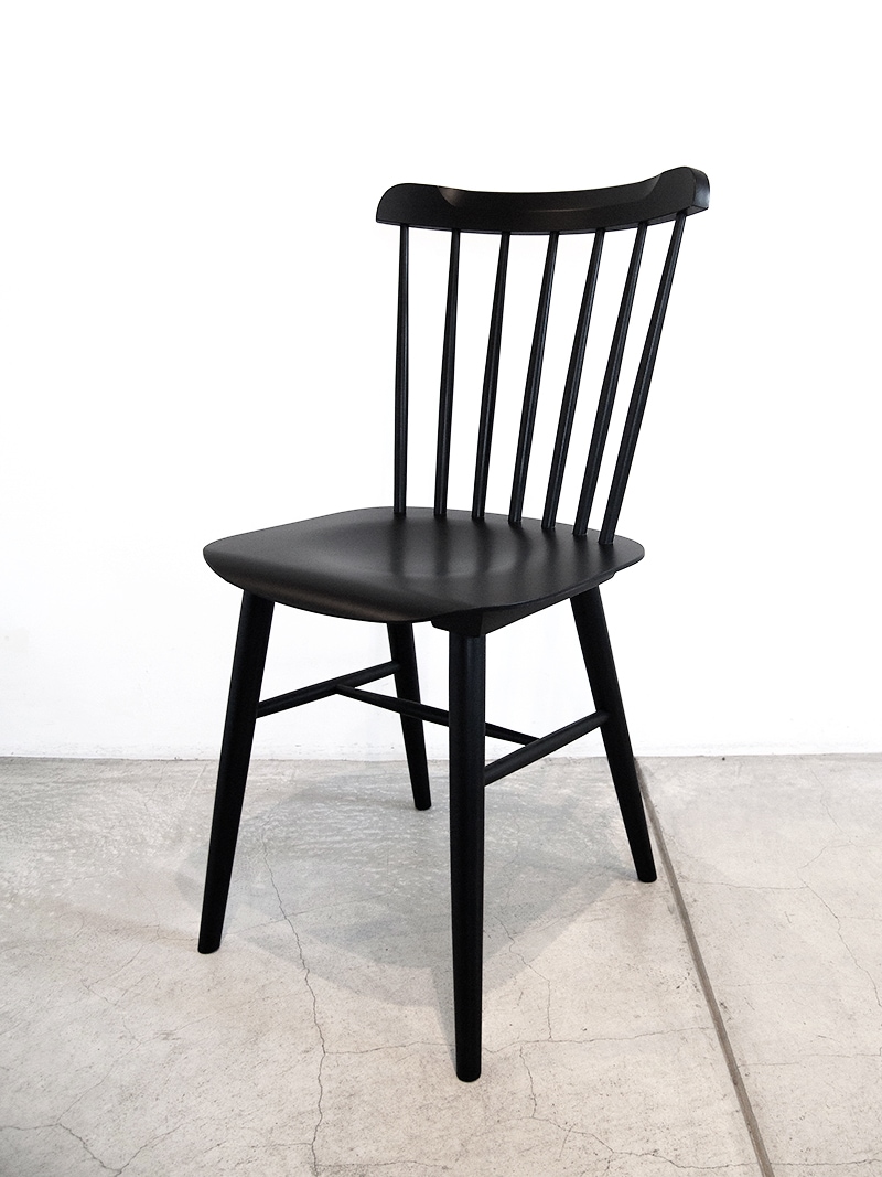 TO-35 BK アイロニカ チェア TON チェア｜イデア