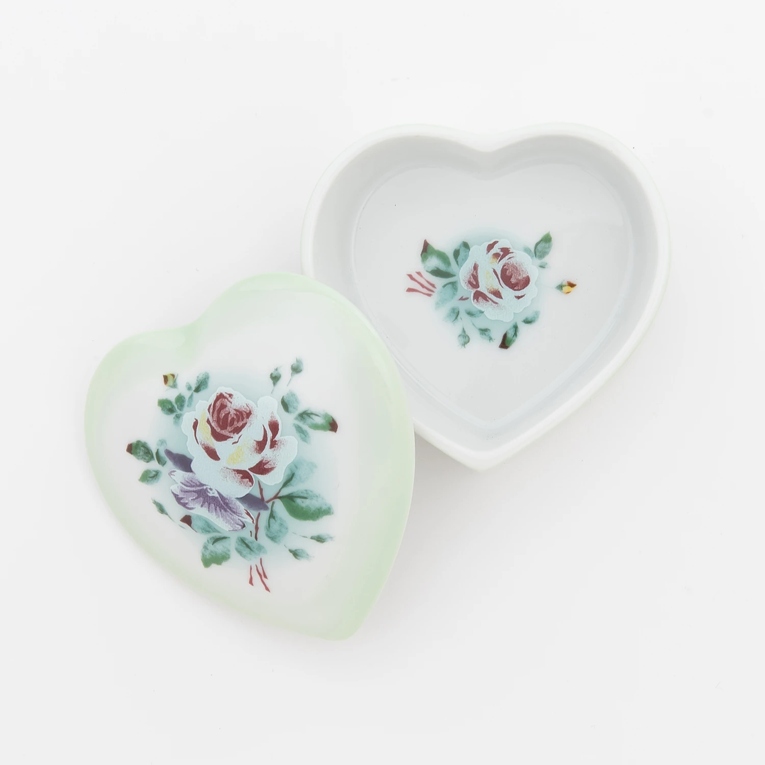 保存容器・水筒一覧｜ホーロー雑貨・ローズ柄食器・キッチン雑貨