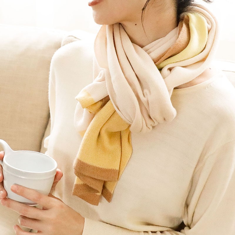 シルク100%ふわとろシルクストール [ シルク100% ］絹 KOHARU (日本製