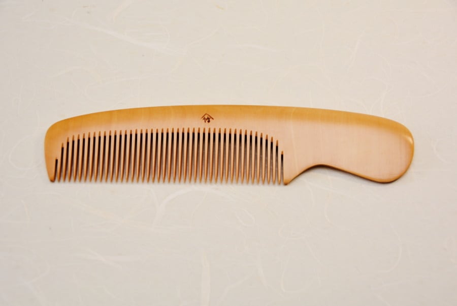 国産本つげ4.5寸手付き櫛(細歯) | つげ櫛,手付き／散髪櫛 | 十三や
