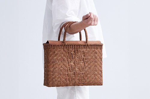 桝網代×連続桝網代 やまぶどう籠(ひご幅約6～7mm/横長/中サイズ/柿渋染