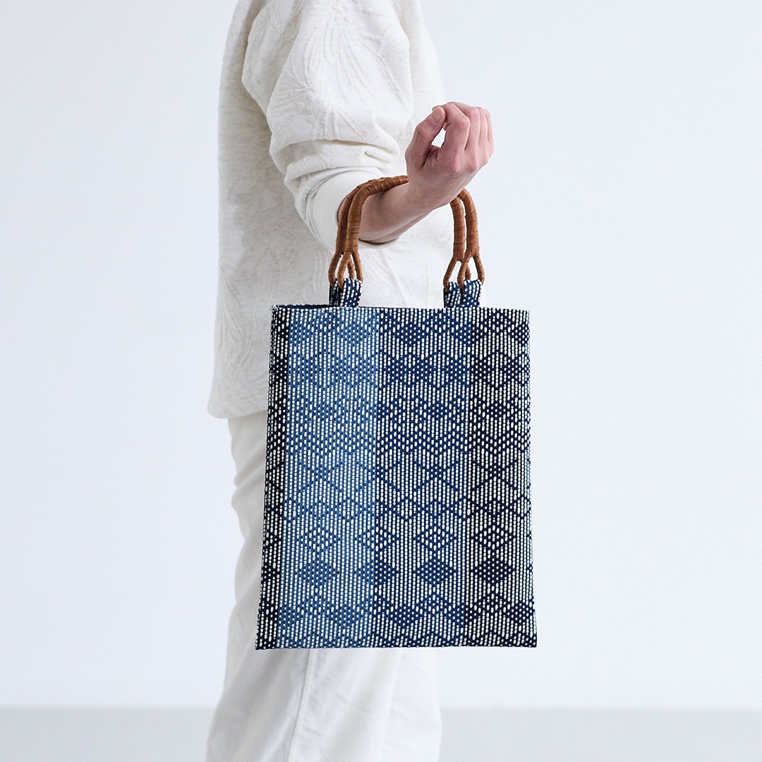 藍染刺子織トートバッグ(遠州正藍織物/二番皮/U字取手)(約)幅30×本体高