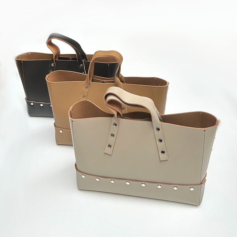 エンダースキーマ assemble rectangle bag M | Hender Scheme | 3bre