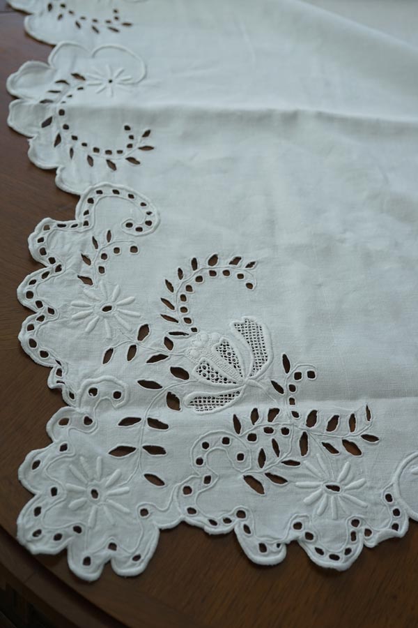 フランスアンティークイニシャル刺繍の美しいシーツ192×275cm ge-987の