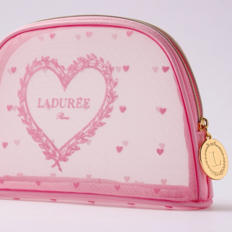 ポーチ プティ・クール ｜ラデュレ｜マカロン発祥のメゾン、パリの老舗