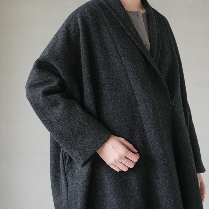e223k102) / evam eva (エヴァムエヴァ) / press wool robe coat