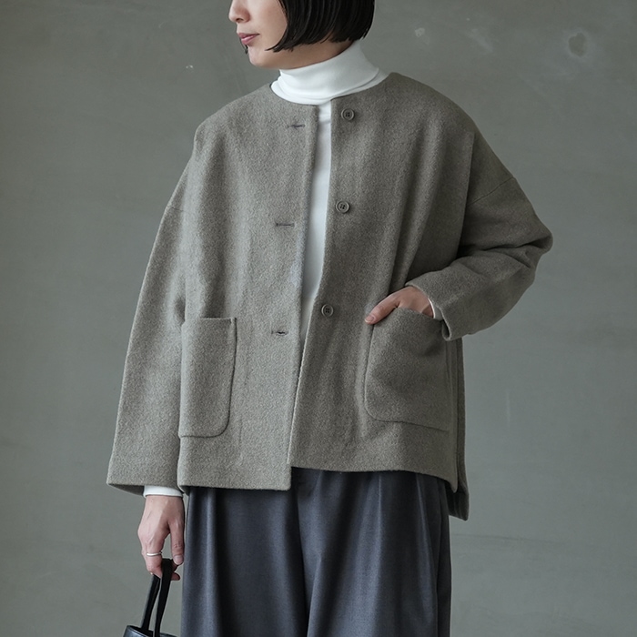 ○（e243k091) / evam eva(エヴァムエヴァ) /press wool no collar