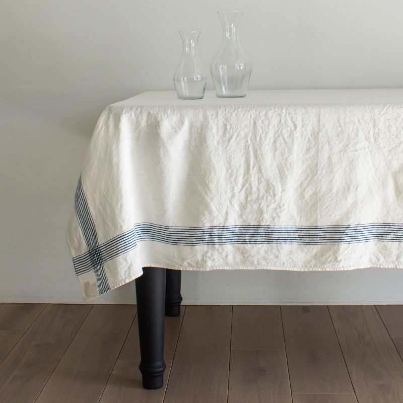 ベルトッツィ テーブルクロス _ ノーヴェ リーゲ（140×200cm）