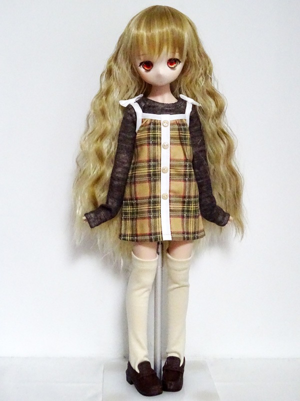 9インチ＊ドールウィッグ＊DD/MDD/SD】ドーリィボリュームウェーブ