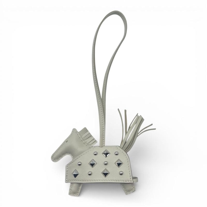 エルメス ペガサスチャーム PM エトゥープ K刻印 - ブランド品専門店