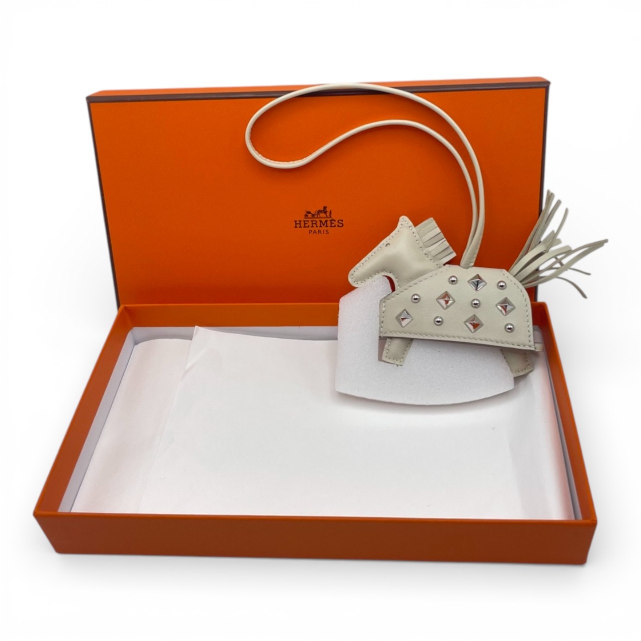 エルメス ロデオチャーム ロベオロック PM クレ アニョーミロ シルバー