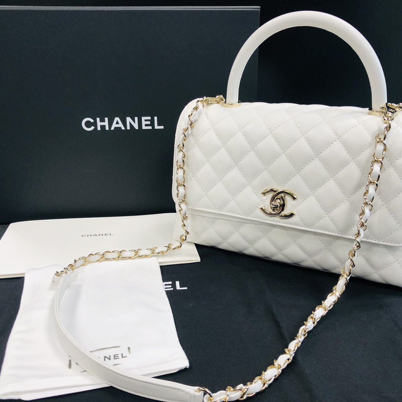 シャネル ココハンドル トップハンドル フラップ バッグ - ブランド品