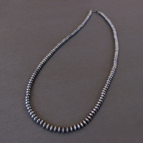 ナバホハンドメイドビーズネックレス_S (5mm幅) ナバホパール