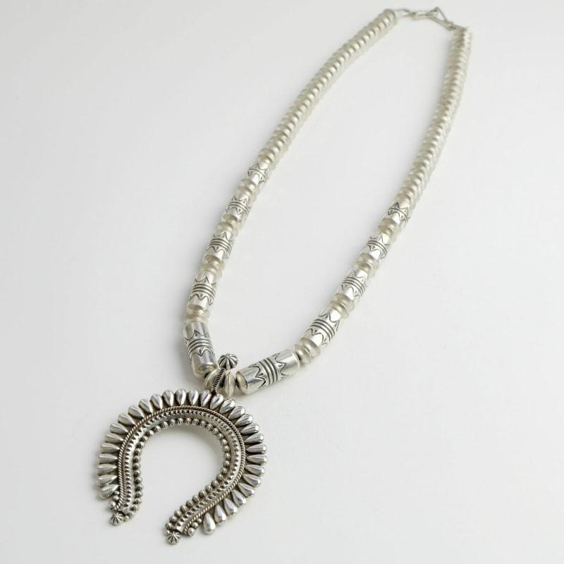 トーマスジム シルバークラスター ナジャネックレス ｜マライカ公式通販