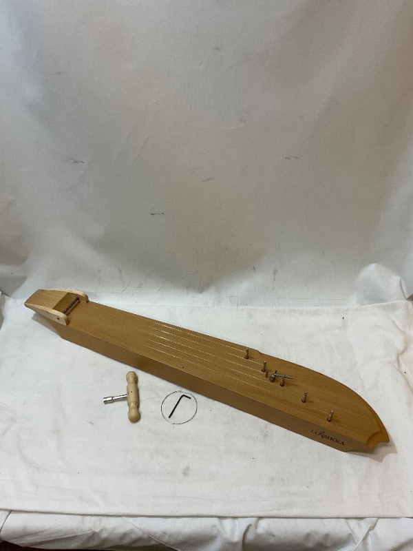 u53413 中古 LOVIKKA カンテレ 5弦 フィンランドの民族楽器 | 中古楽器