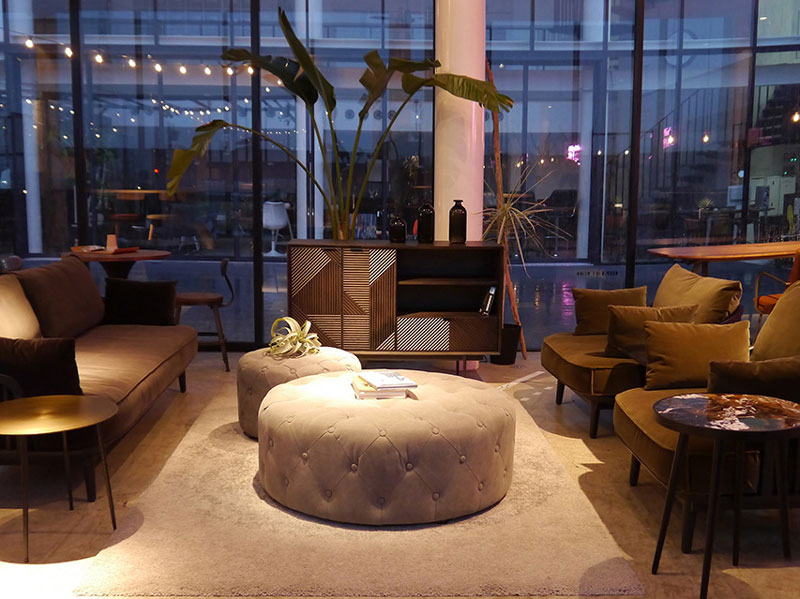 モダンな印象のモノトーンのサイドボード｜HS | インテリア・家具の