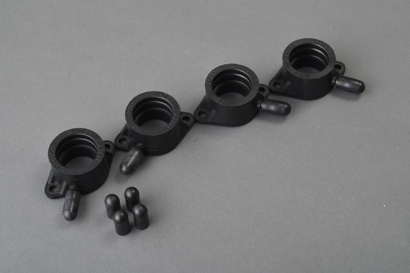 ノーマルインシュレーターセット 内径34φ '72-'80 Z750-1000