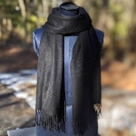 贅沢なカシミヤ100％のショートケープ【丈約33cm+7cmフリル