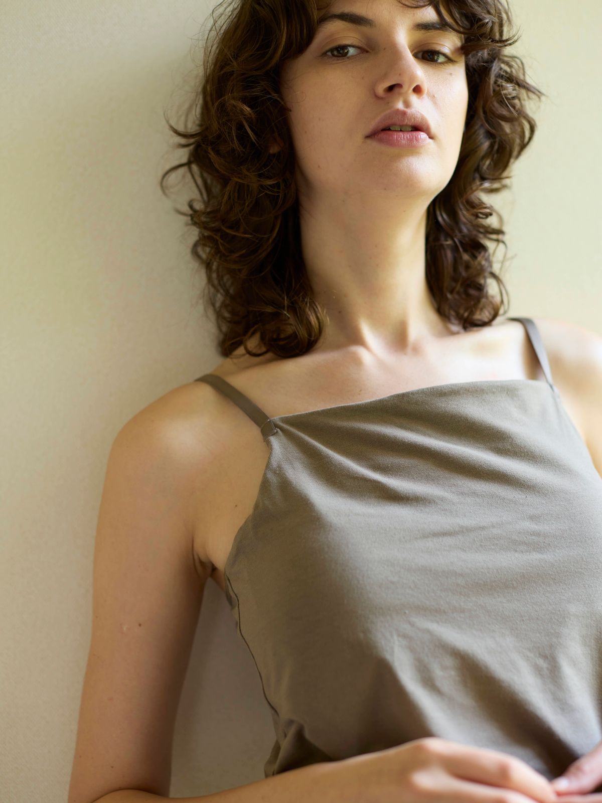 コンフォートスクエアカップ付きキャミ ベージュ | すべての商品