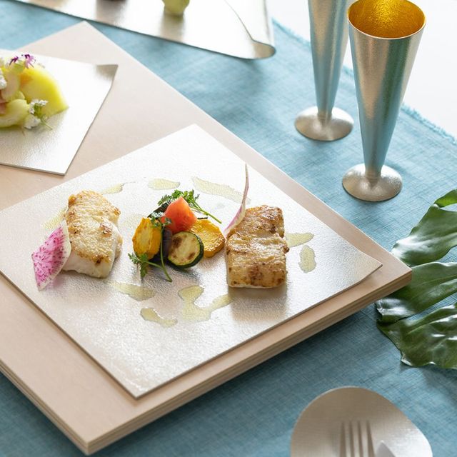 長皿 - 布目・氷割｜錫製雑貨・酒器の通販は能作オンラインショップ