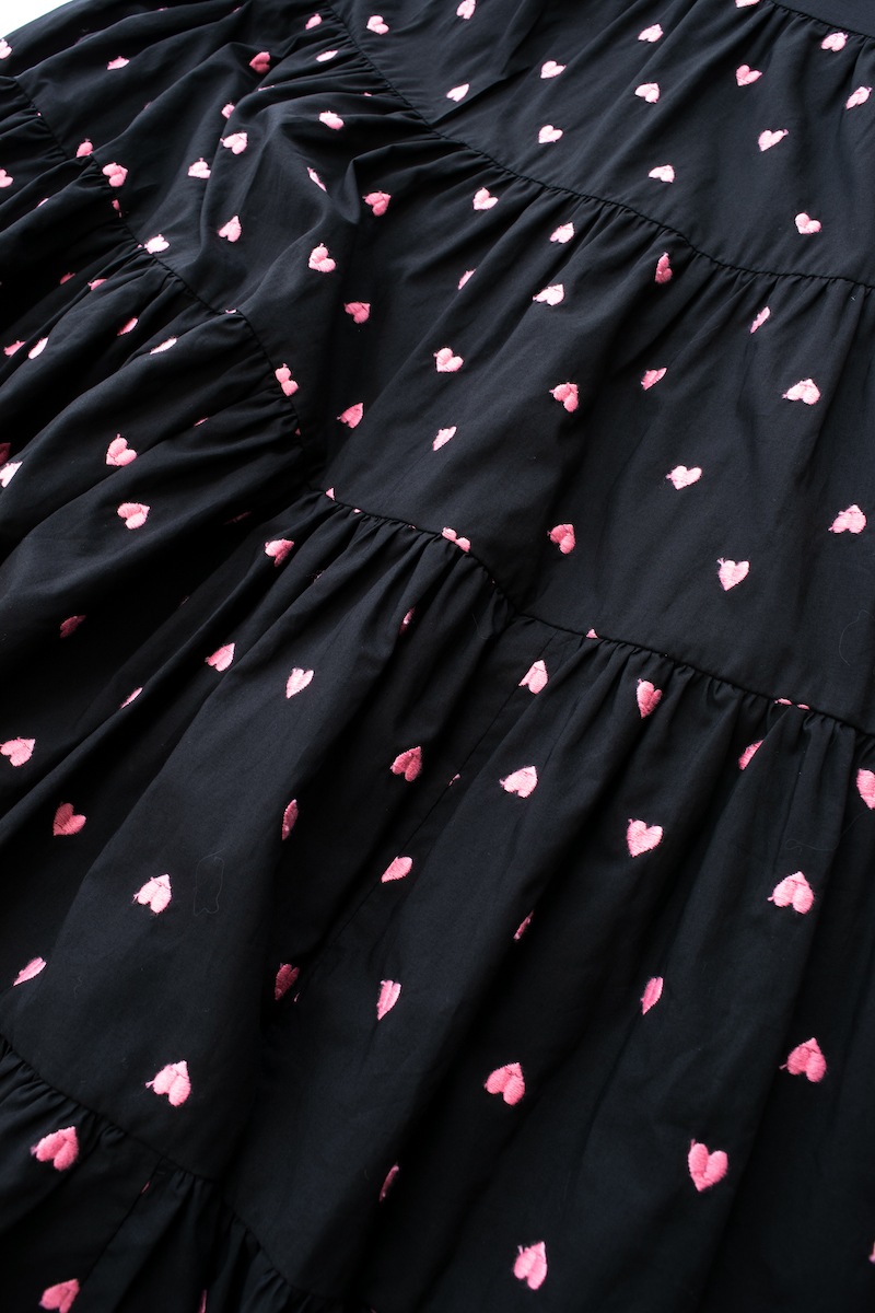 ハート刺繍ティアードワンピース/ピンク | DRESS | OBLI