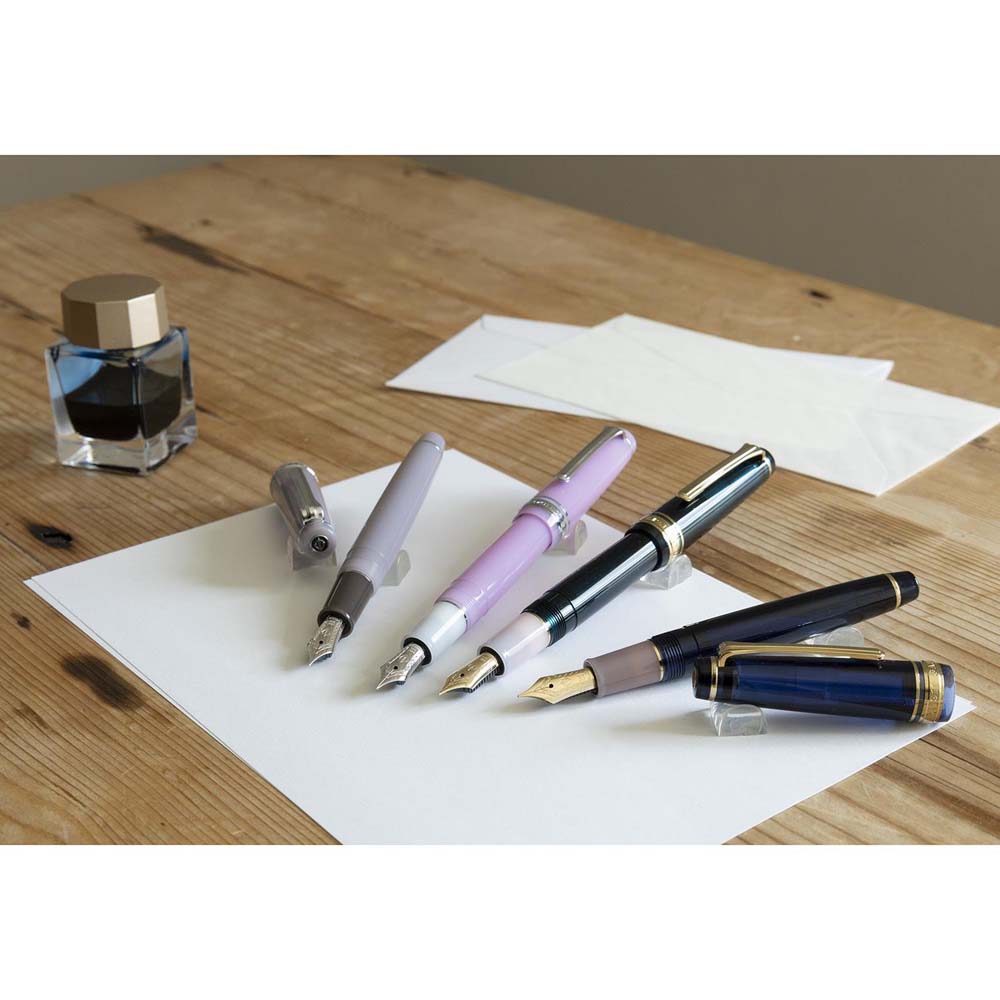 セーラー万年筆 sailor 四季織 山水 万年筆 駒草（こまくさ） 中細（MF