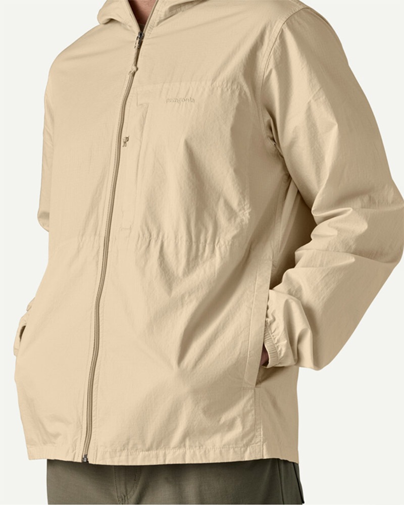 オーガニックコットン100％のリップストップで作られた、フーディニ