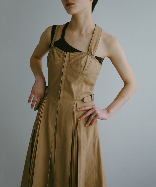 フロントホックプリーツワンピース | ONEPIECE | ROOM903 online