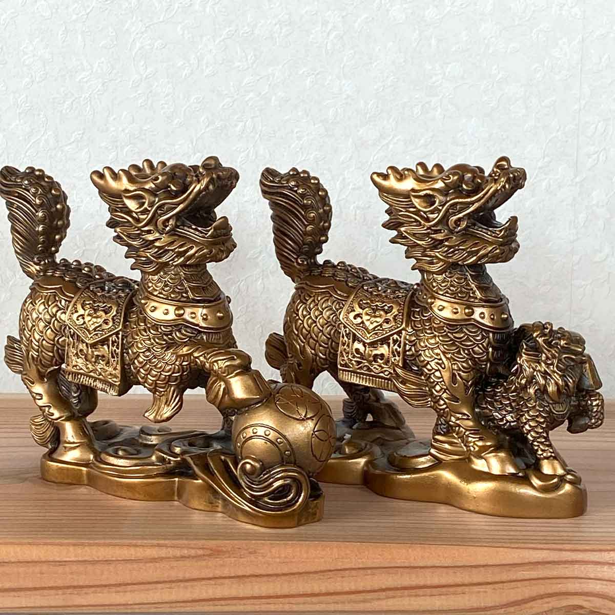 麒麟（キリン）雌雄ペア置物 ｜風水開運・平和と安定をもたらす瑞獣