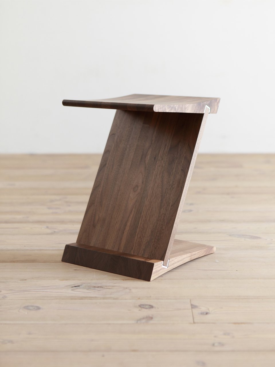 広松木工　スピンスツール 広松木工 さよなら！スピンスツール ｜ リビングハウス企業サイト