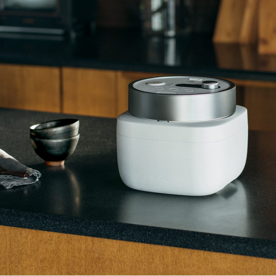 バルミューダ ザ・ゴハン 3合炊き 電気炊飯器 BALMUD