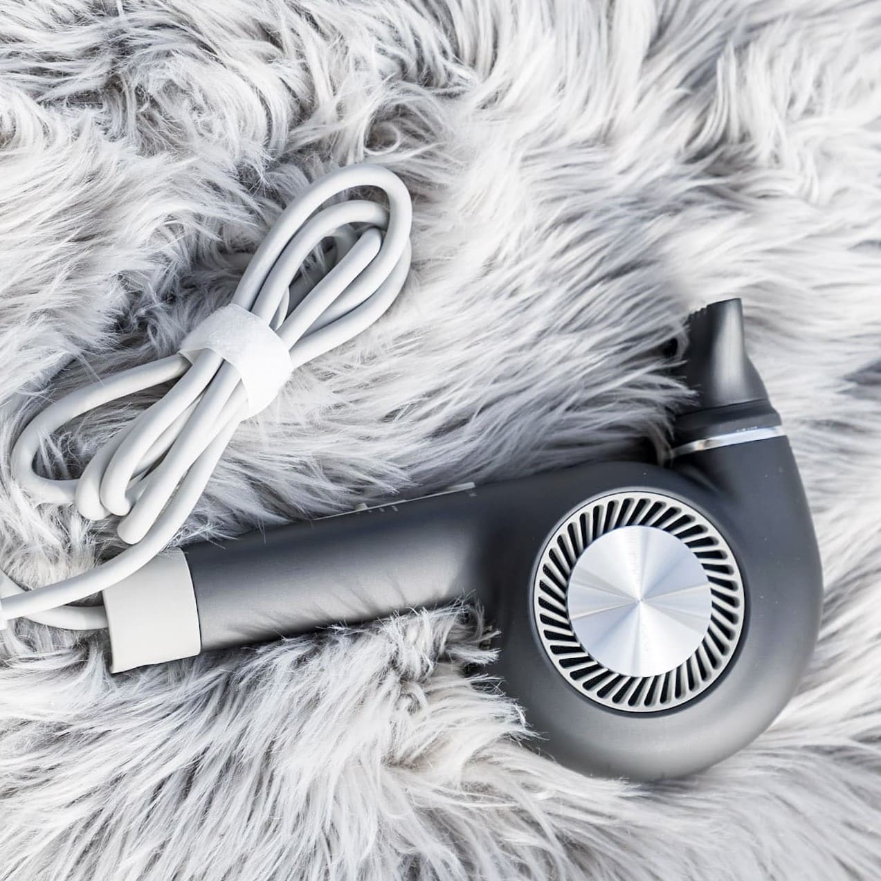 cado クオーラ P-フォルム ドライヤー BD-E1 |