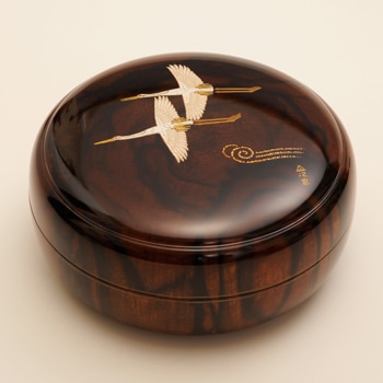 人間国宝】寺井直次・川北良造合作 黒柿造 食籠 双鶴蒔絵｜漆器の島安