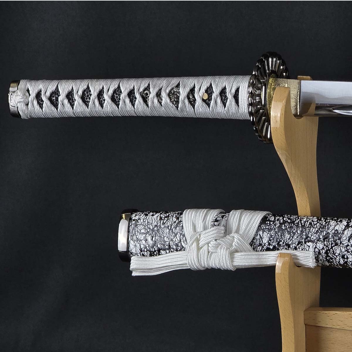 しのびやオリジナル刀剣 沖田総司拵え 菊一文字 刀袋付 模造刀｜【公式