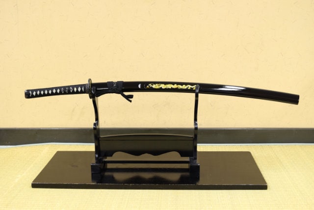 彫金 竜黒 大刀 刀身竜彫 模造刀｜【公式】模造刀・居合刀の専門店「忍屋」