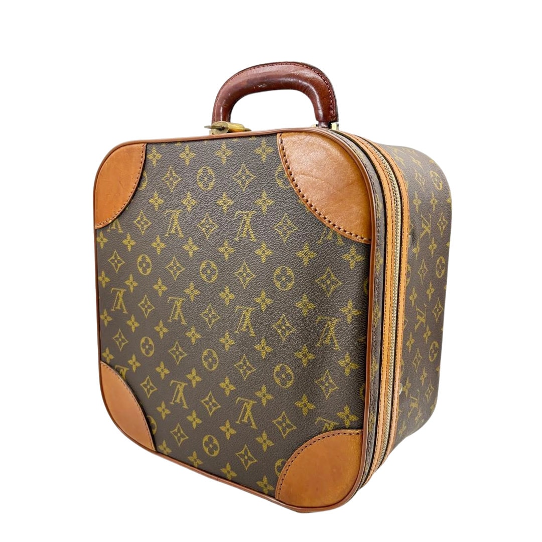 LOUIS VUITTON ルイヴィトン ポシェット・フォト フォトケース カバー