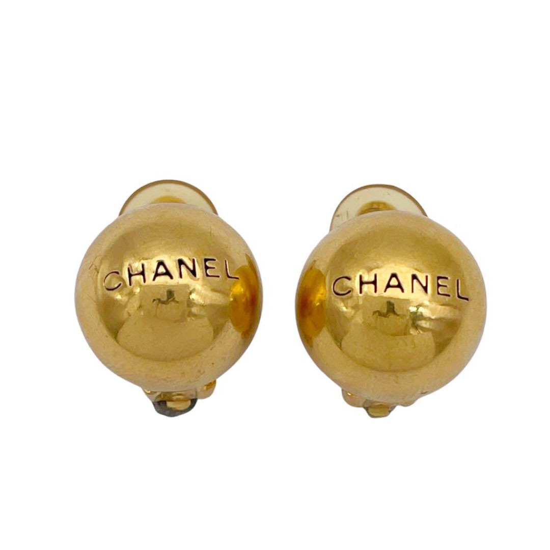 CHANEL シャネル ボールイヤリング ロゴ ゴールド 98P | アクセサリー