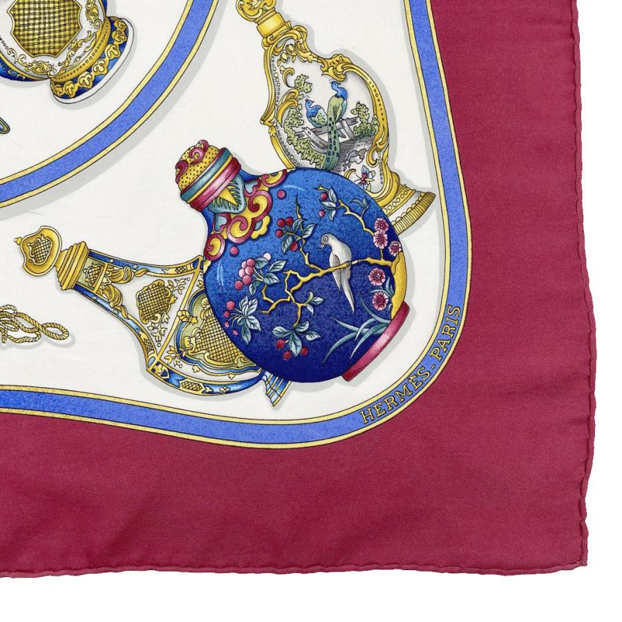 HERMES エルメス スカーフ カレ90 『Qu importe le flacon(香水柄