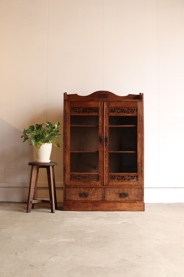 ガラス戸棚 | 全ての商品 - 古家具古道具 そうすけ