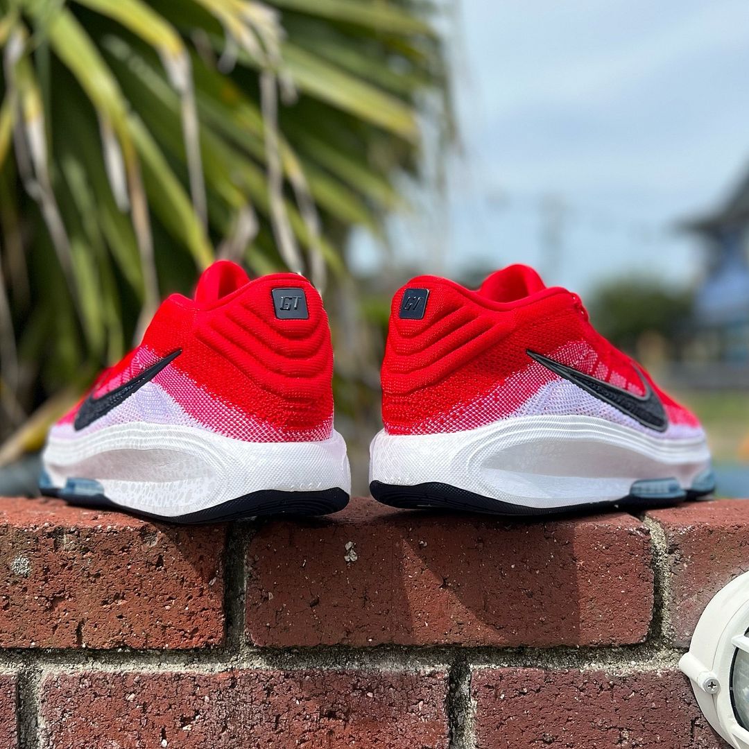 NIKE AIR ZOOM G.T. HUSTLE 3 EP 'USA' ナイキ エア ズーム GT