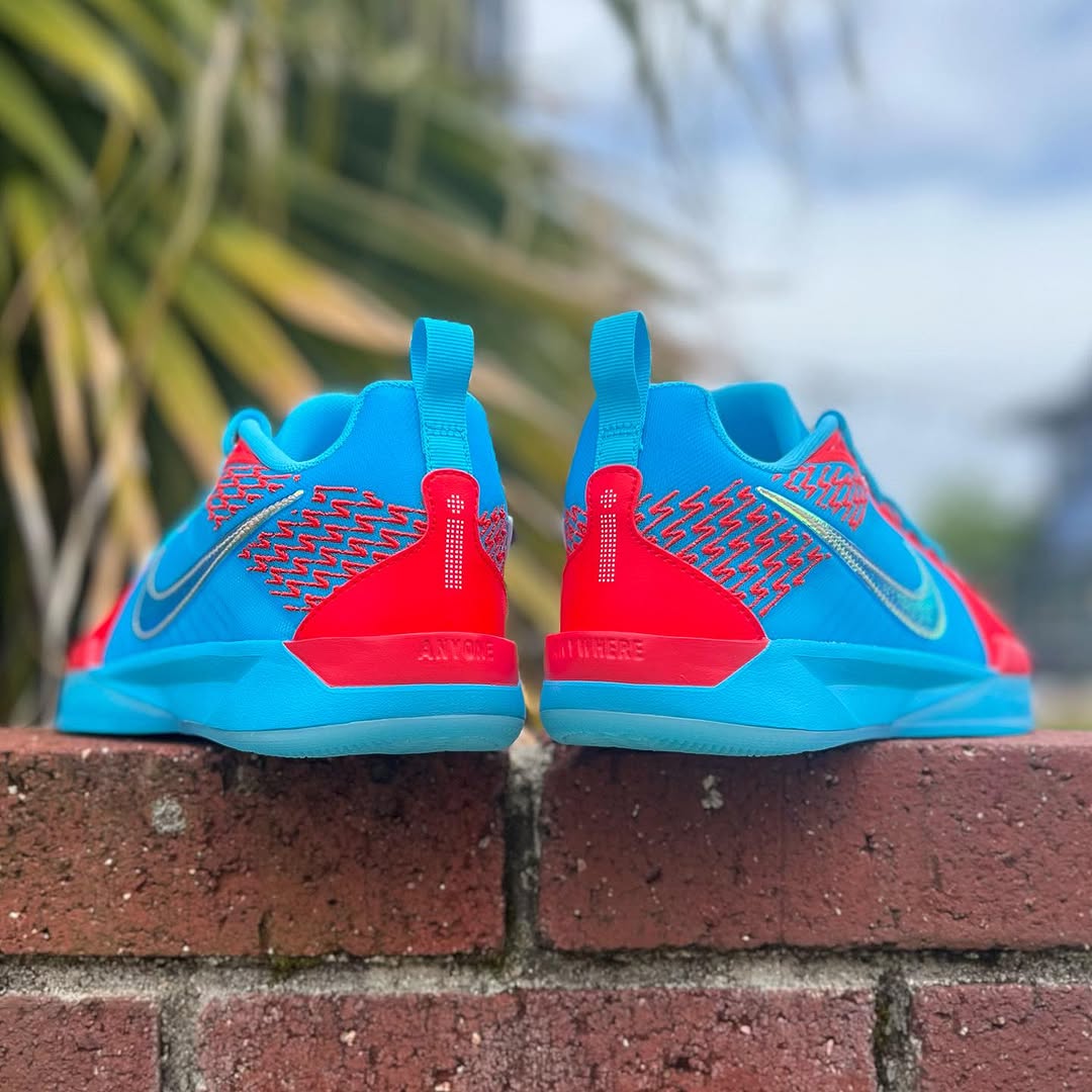 NIKE SABRINA 2 GS ナイキ サブリナ 2 キッズ ミニバス 子供 女性