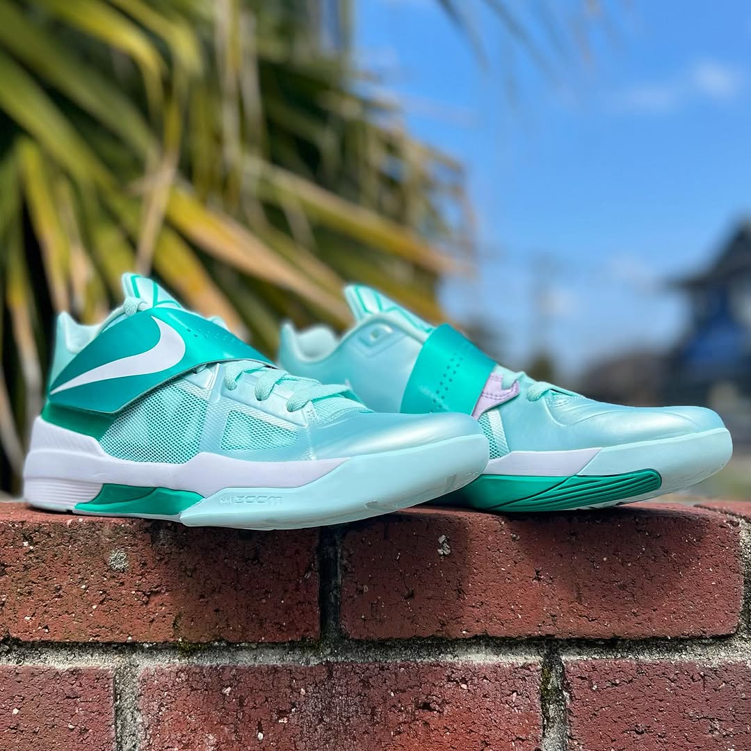 NIKE KD 4 'EASTER' ナイキ ケーディ 4 ケビン デュラント 2025年 復刻